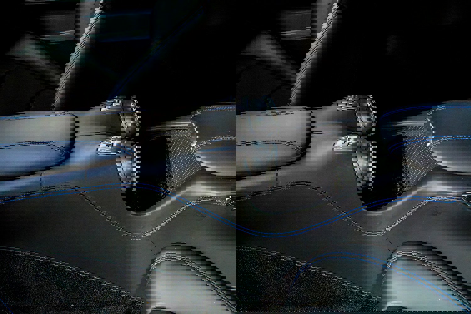 Certified 2019 Ferrari GTC4Lusso T RWD image 25