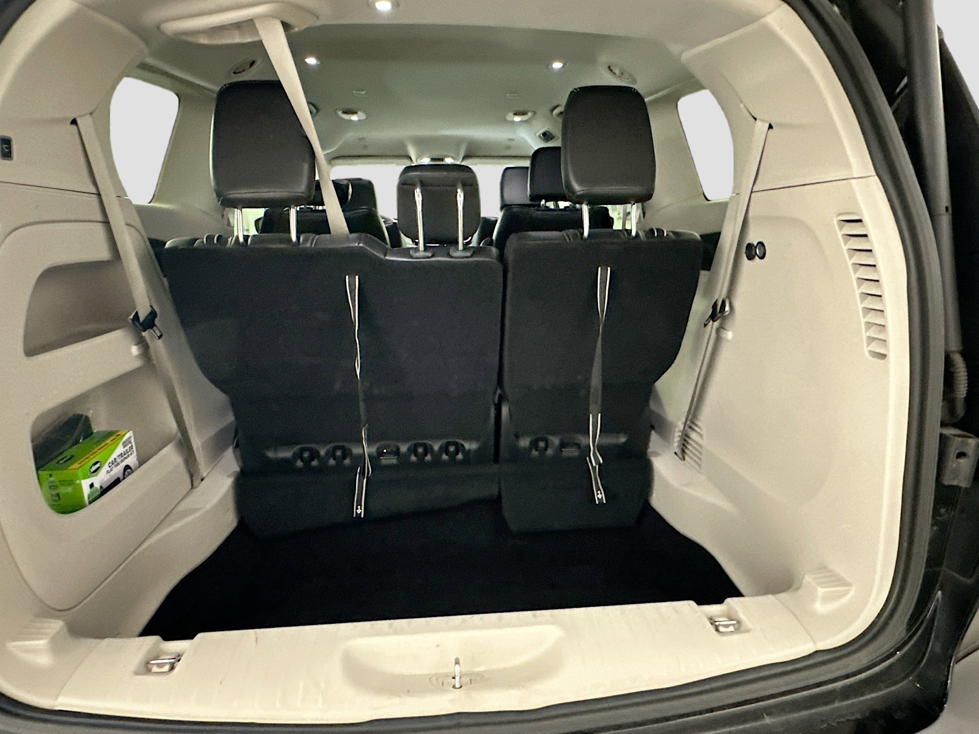 Used 2024 Chrysler Pacifica Touring-L image 30