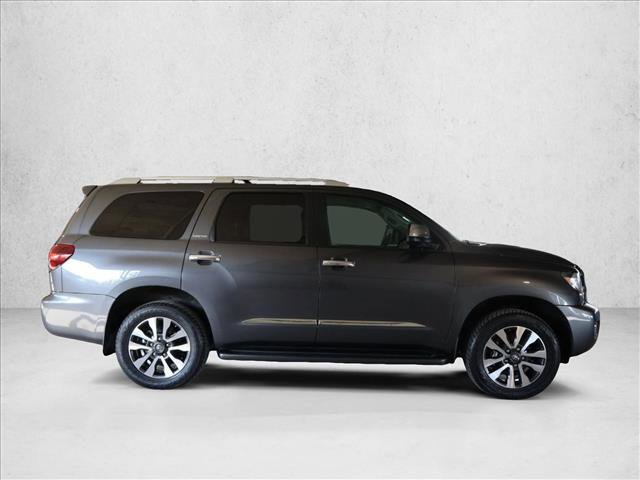 Used 2019 Toyota Sequoia Limited w/ Safety & Convenience Package AWD/4WD image 4