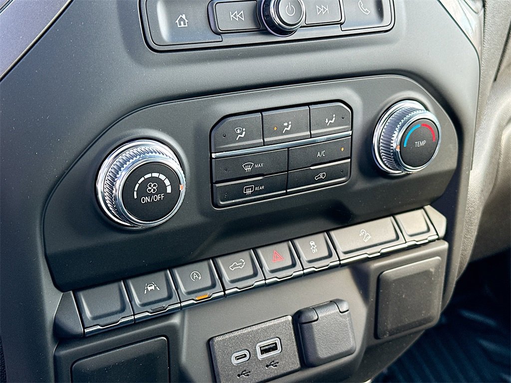 New 2026 GMC Sierra 1500 Pro w/ Pro Value Package image 14