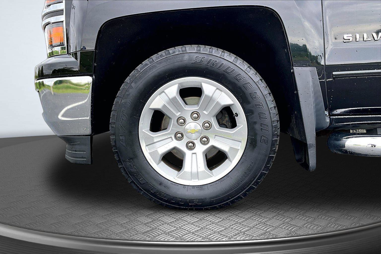 Used 2015 Chevrolet Silverado 1500 LT w/ All Star Edition AWD/4WD image 10
