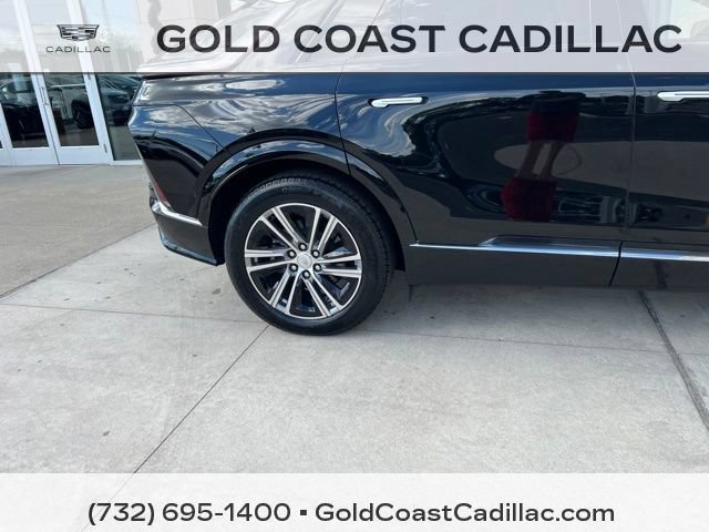Certified 2024 Cadillac Lyriq Luxury AWD/4WD image 6