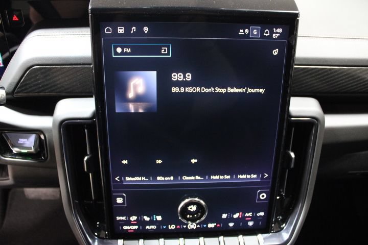 New 2026 GMC Yukon XL AT4 w/ AT4 Premium Plus Package AWD/4WD image 50