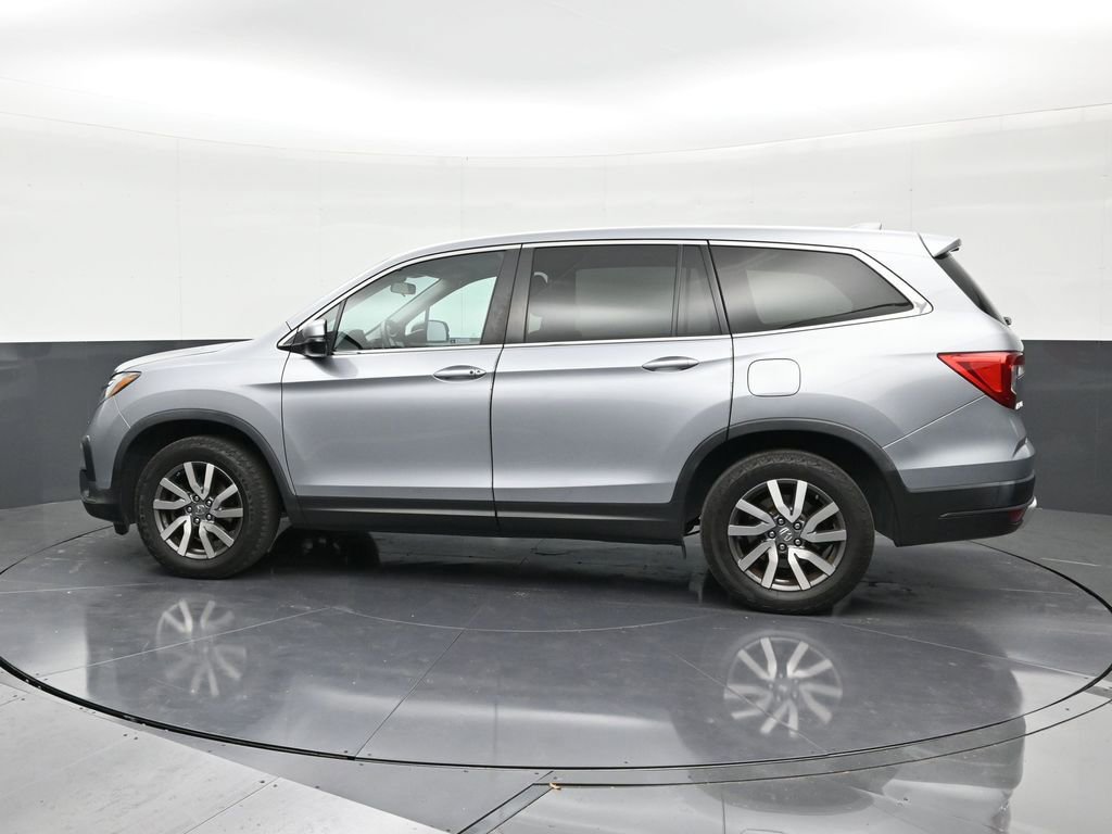 Used 2021 Honda Pilot EX image 2