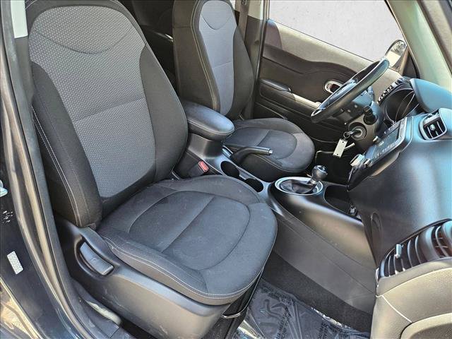 Used 2019 Kia Soul + FWD image 30