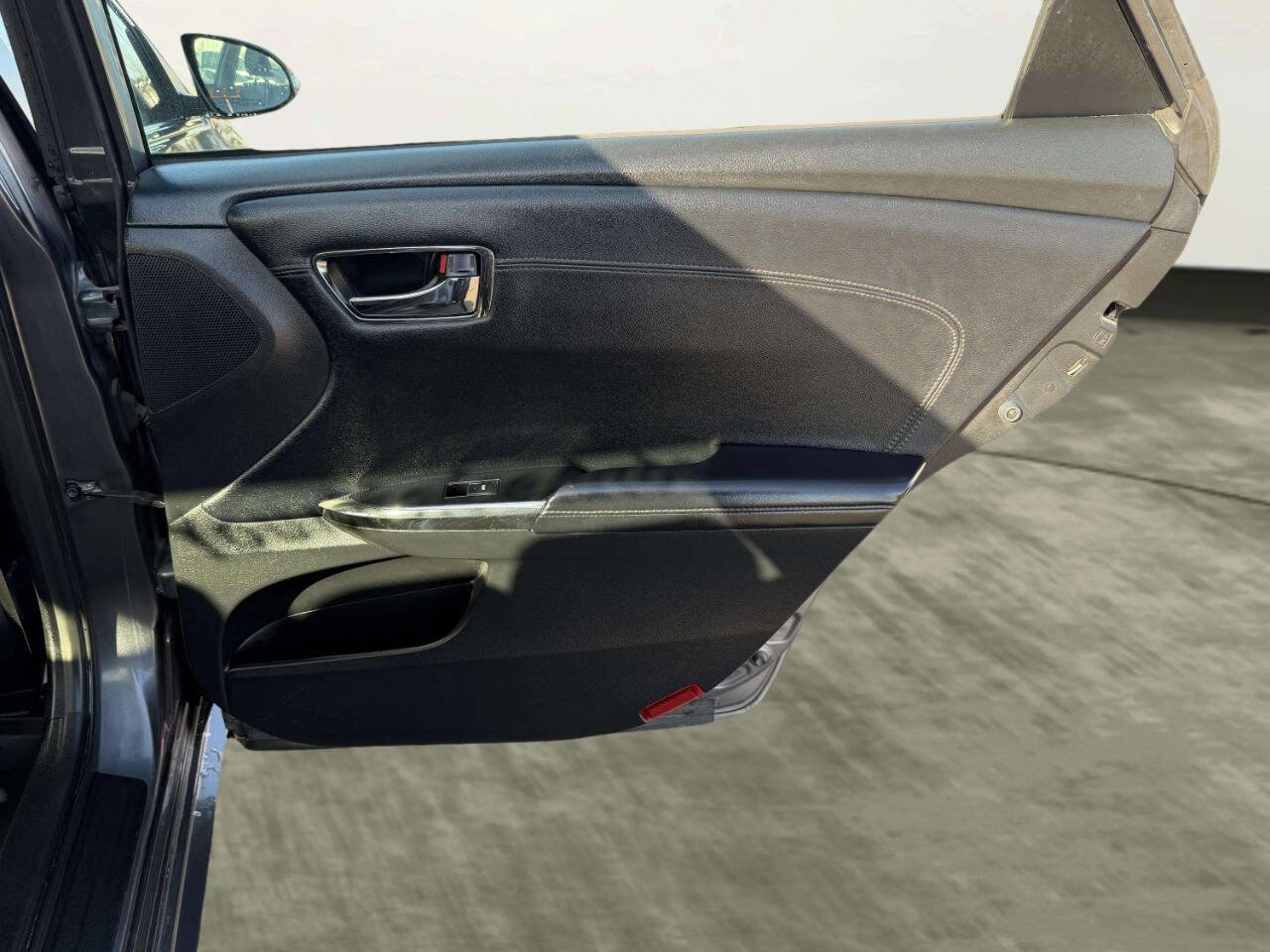 Used 2018 Toyota Avalon XLE image 42