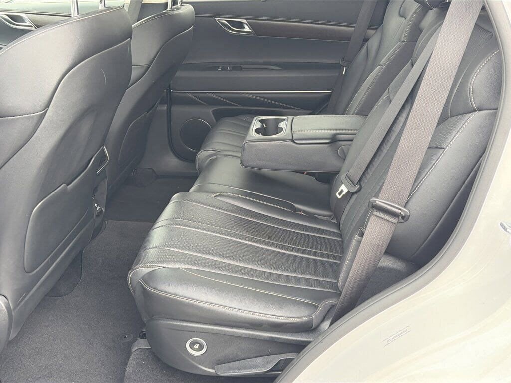 Used 2024 Genesis GV80 2.5T image 30