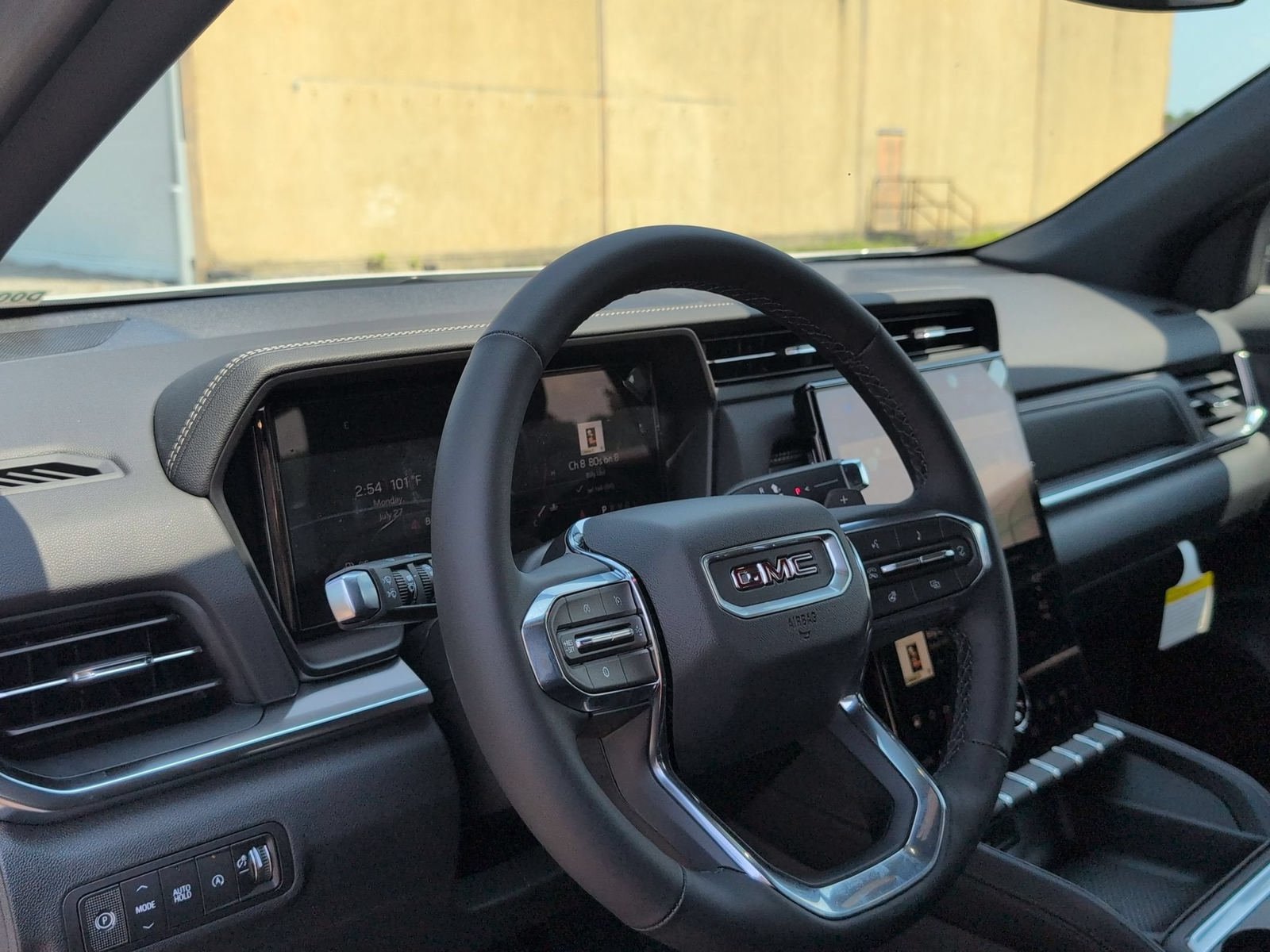 New 2027 GMC Terrain Elevation w/ Elevation Premium Package FWD image 11