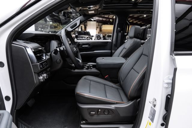 Used 2026 GMC Yukon AT4 w/ AT4 Premium Plus Package AWD/4WD image 16