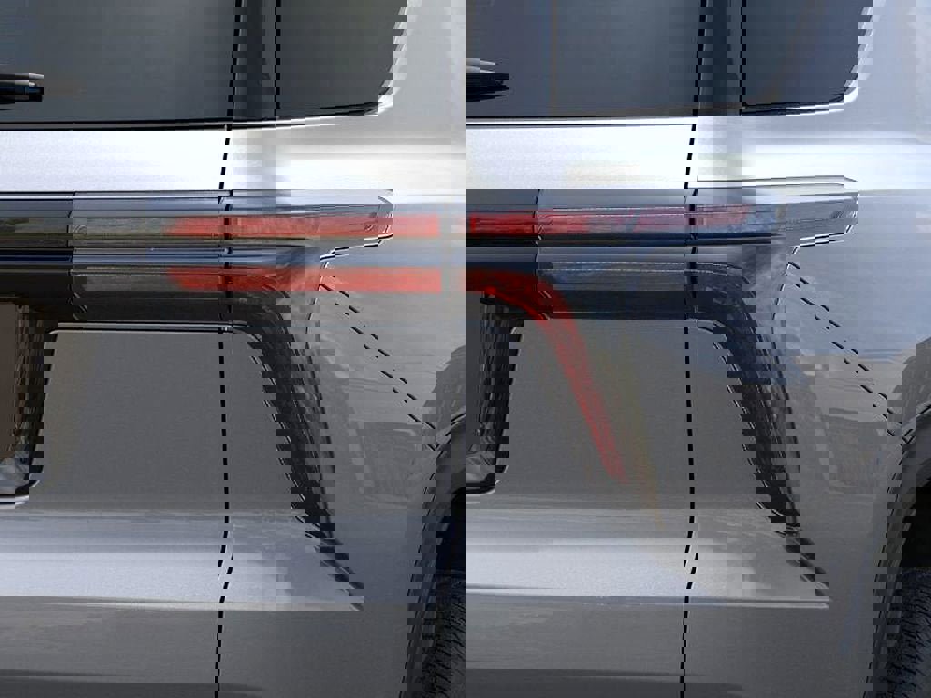 New 2026 Chevrolet Traverse LT image 12