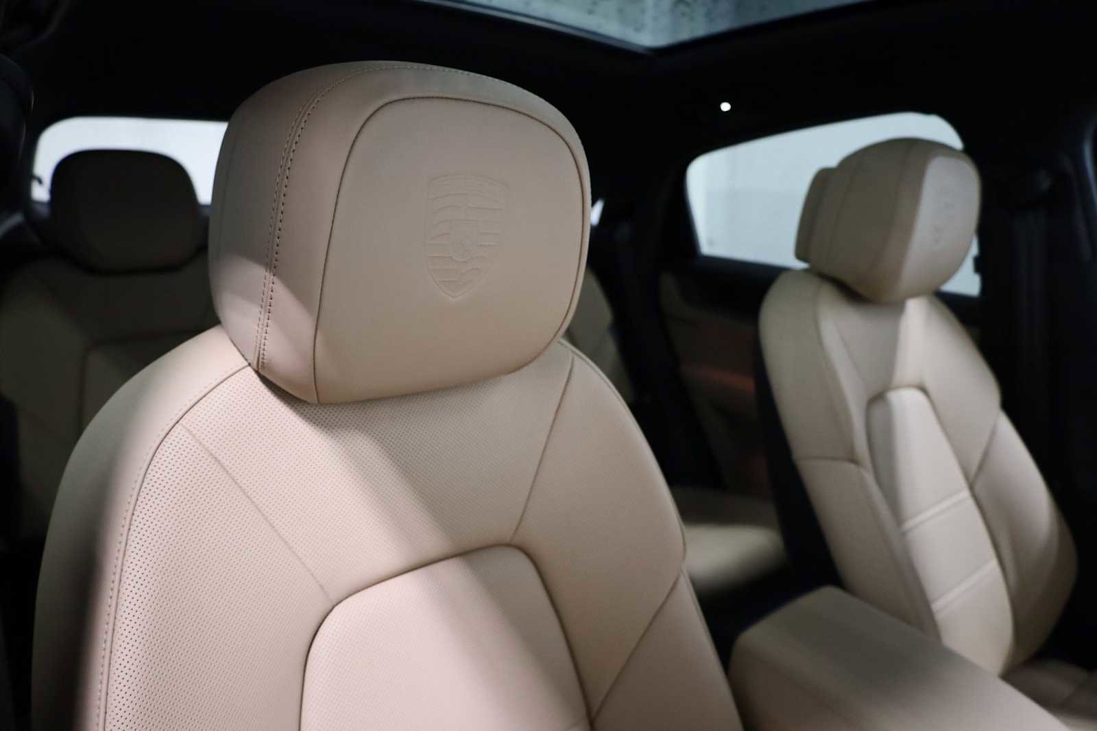 New 2026 Porsche Cayenne S image 22