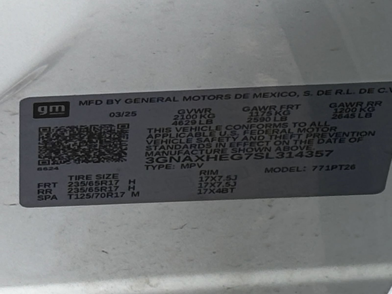Used 2025 Chevrolet Equinox LT FWD image 26