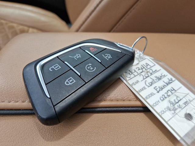 Used 2022 Cadillac Escalade Premium Luxury image 29