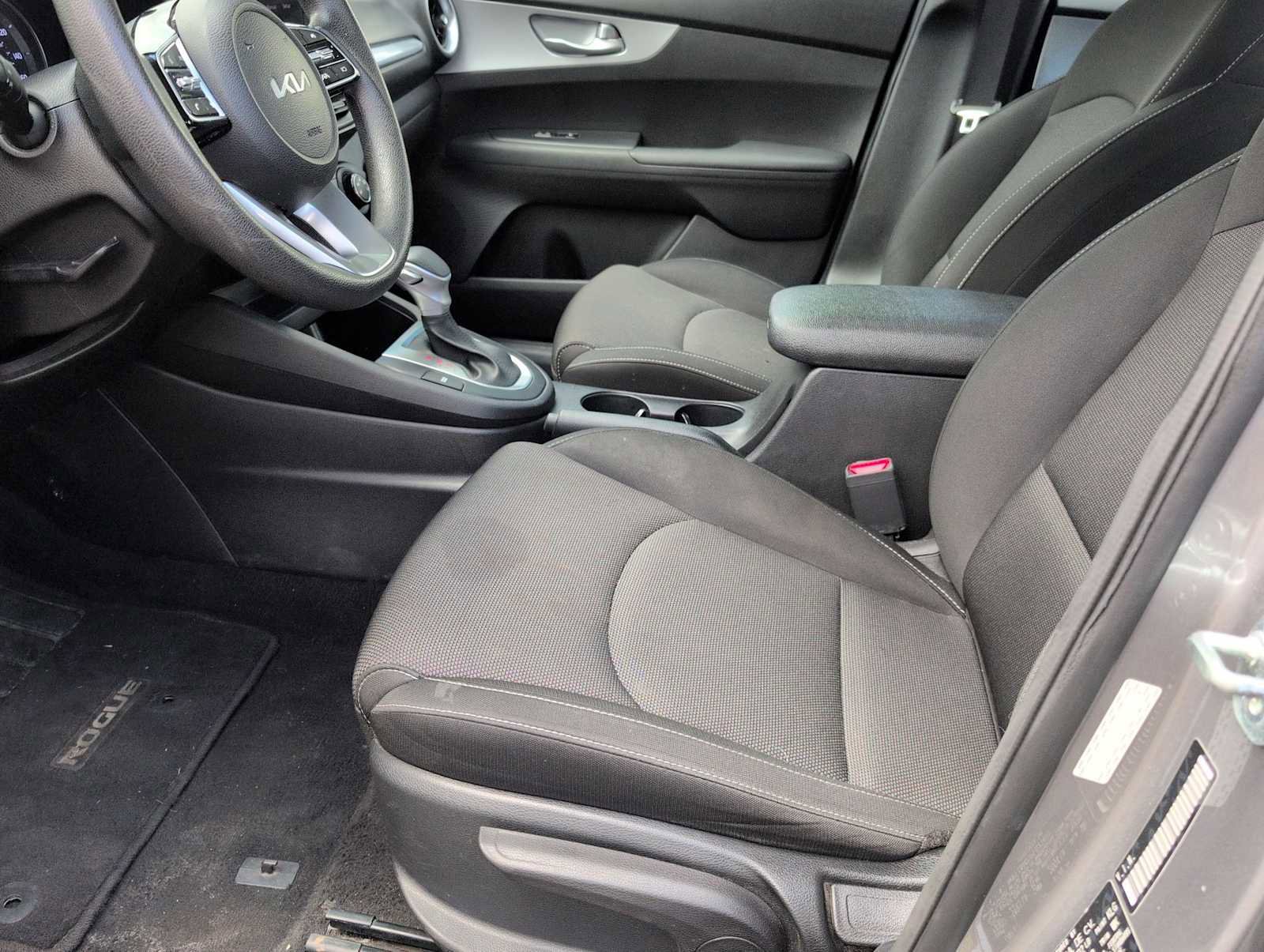 Used 2023 Kia Forte LXS FWD image 16