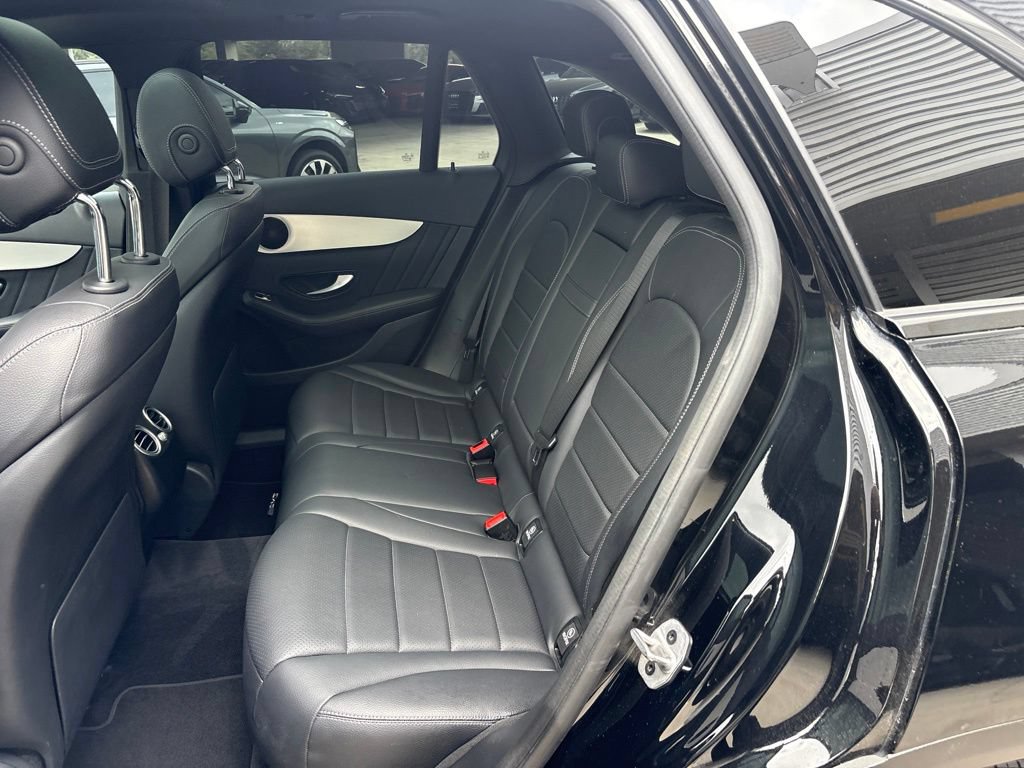 Used 2022 Mercedes-Benz GLC 300 image 14