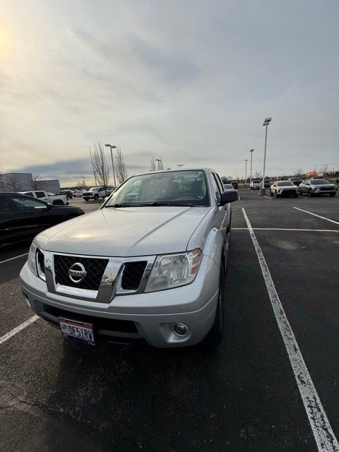 Used 2016 Nissan Frontier SV w/ SV Value Truck Package image 16