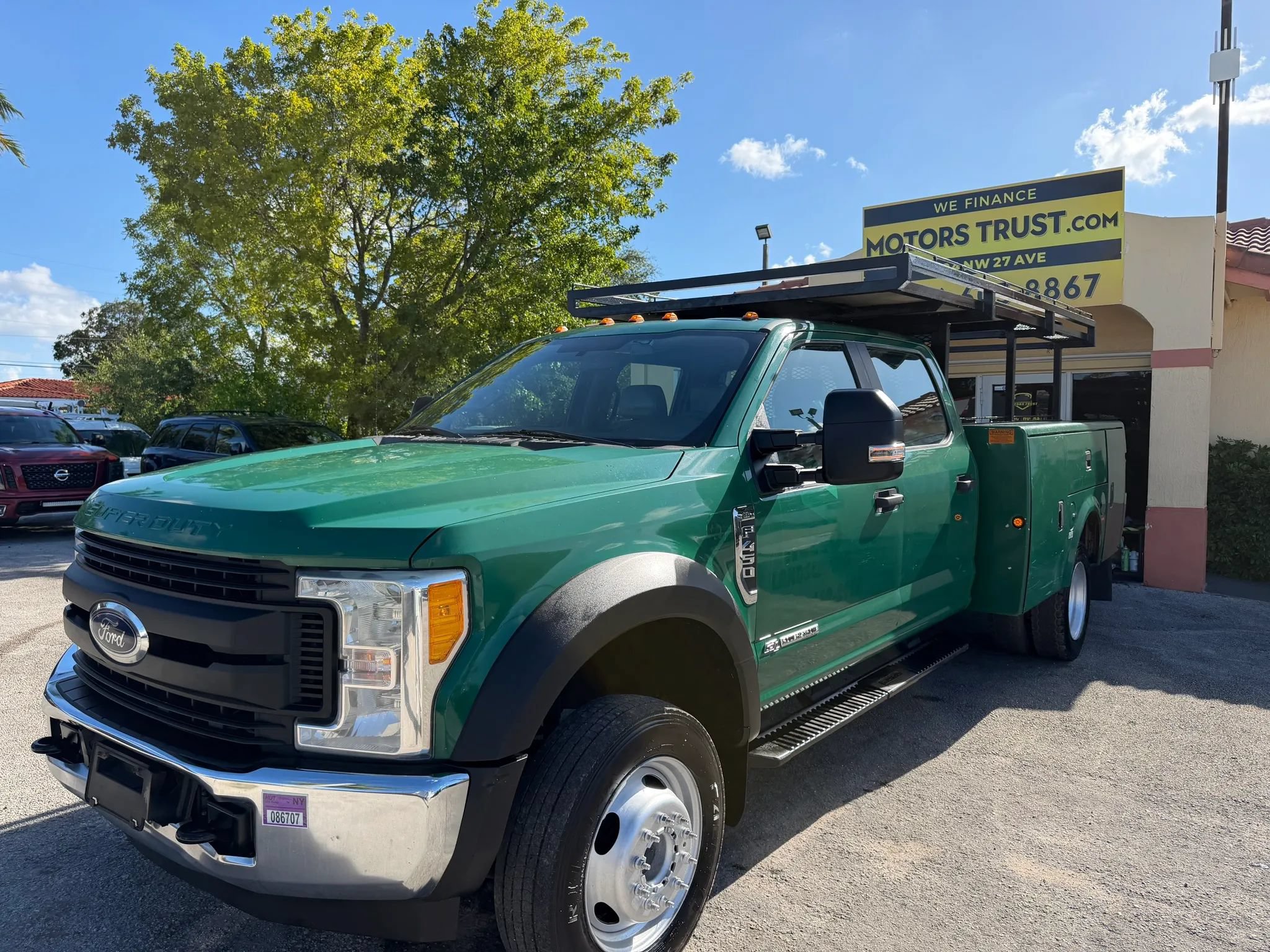 Used 2017 Ford F450 XL w/ Power Equipment Group RWD image 3