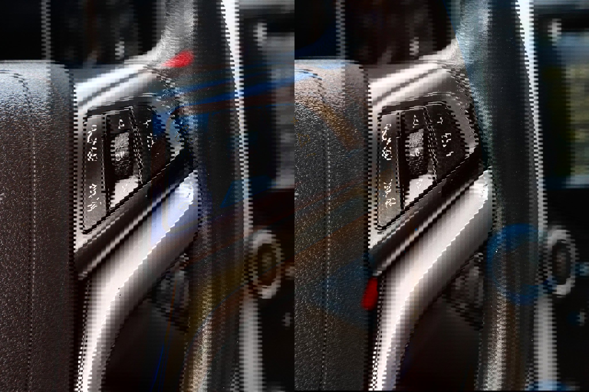 Used 2016 Chevrolet Malibu LTZ image 31