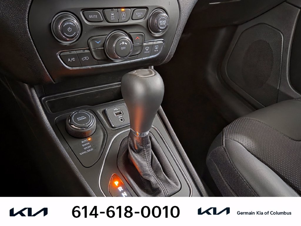 Used 2021 Jeep Cherokee Latitude Lux AWD/4WD image 25