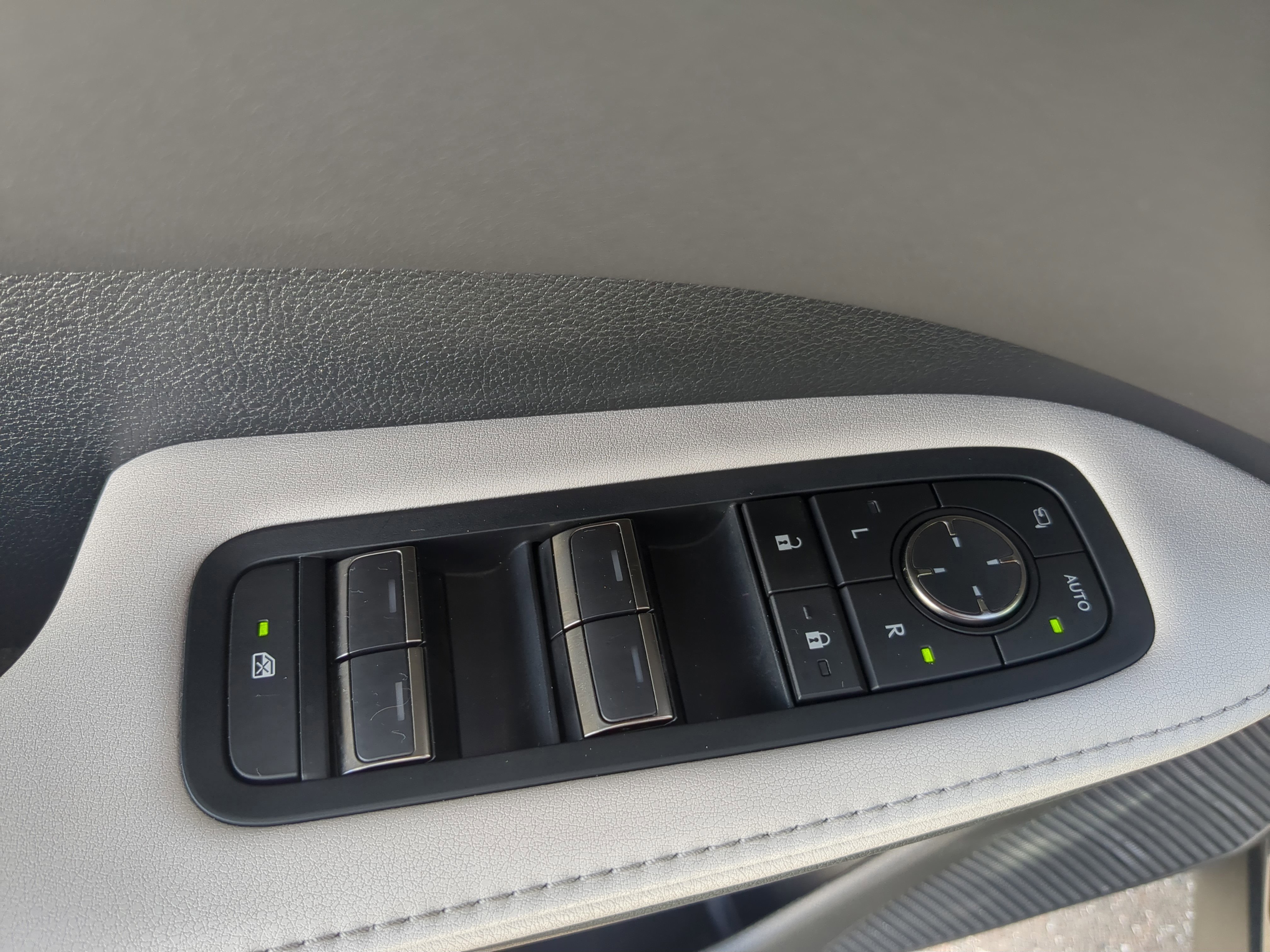 Certified 2023 Lexus RX 350 Premium image 11