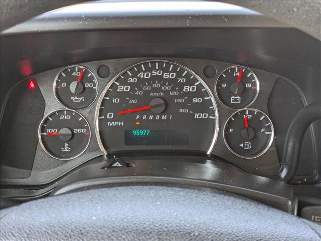 Used 2017 Chevrolet Express 2500 image 11