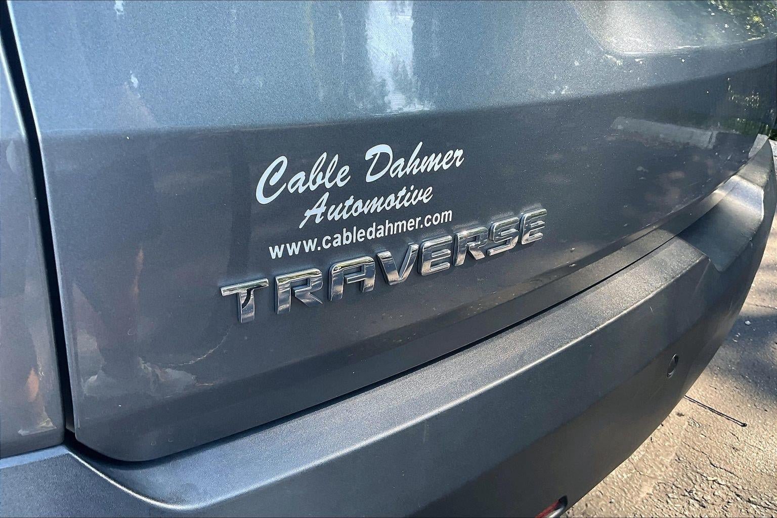 Used 2018 Chevrolet Traverse LT w/ LPO, 'HIT The Road' Package FWD image 32