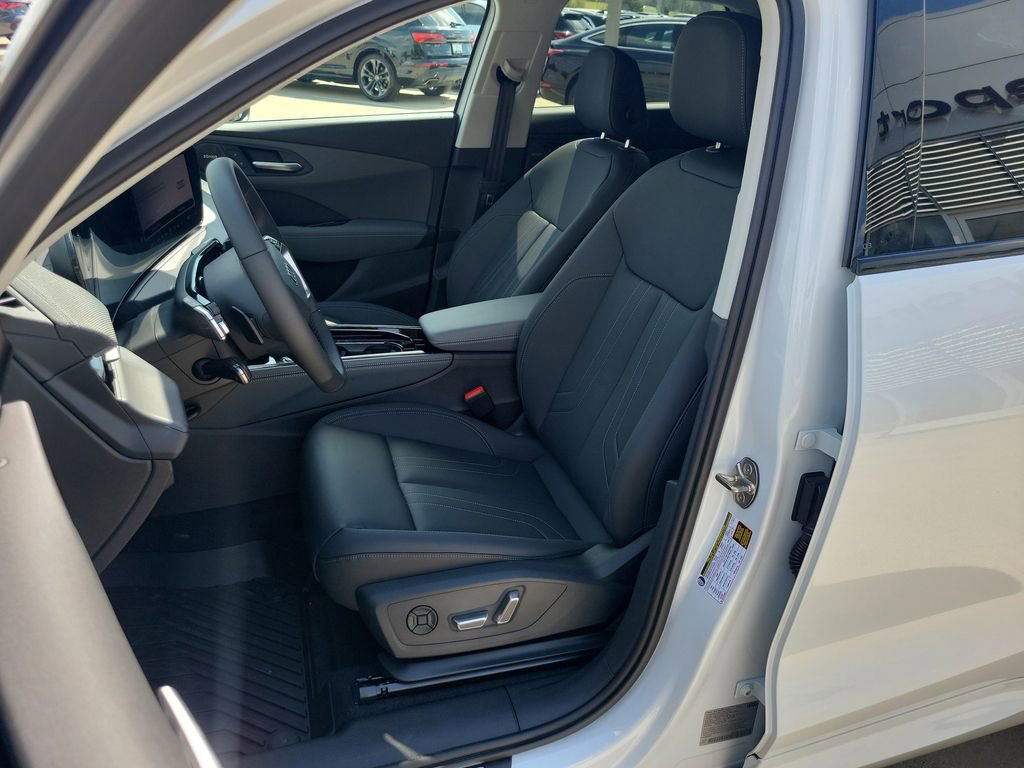New 2026 Audi Q3 quattro 2.0T AWD/4WD image 8