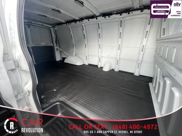 Used 2019 Chevrolet Express 2500 Extended w/ Enhanced Convenience Package image 11