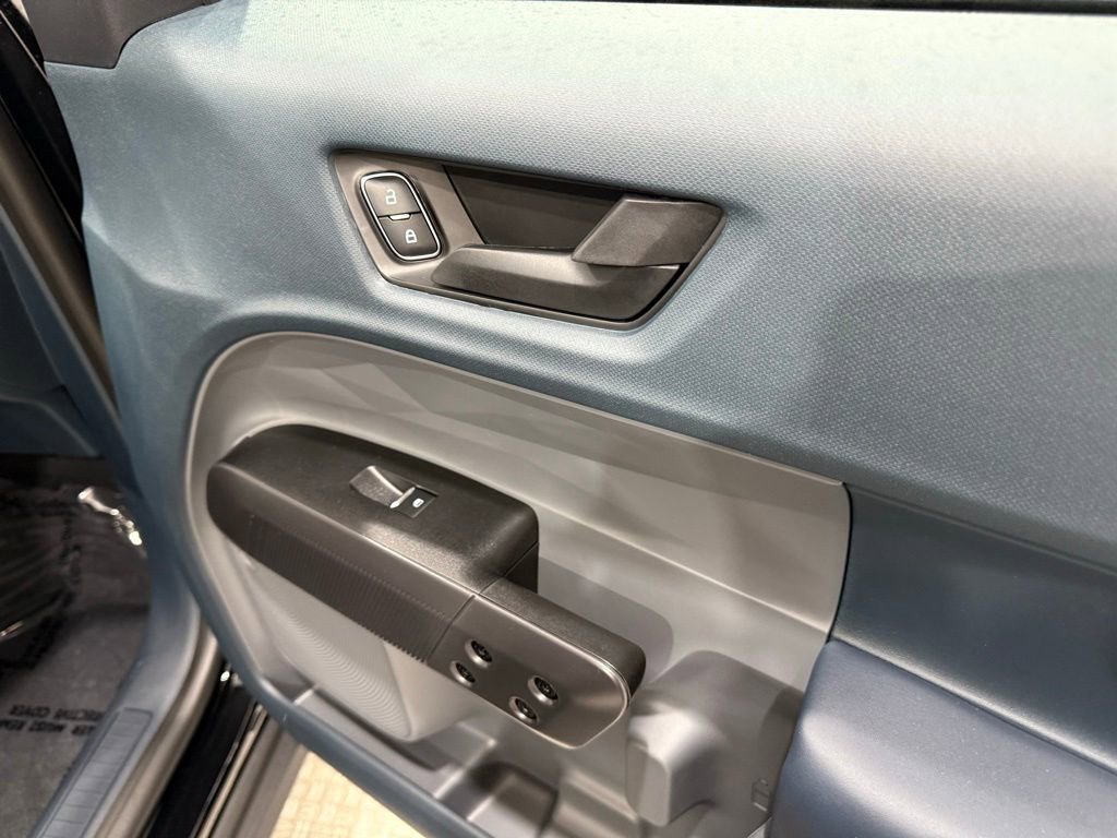 New 2025 Ford Maverick XLT w/ XLT Luxury Package image 23