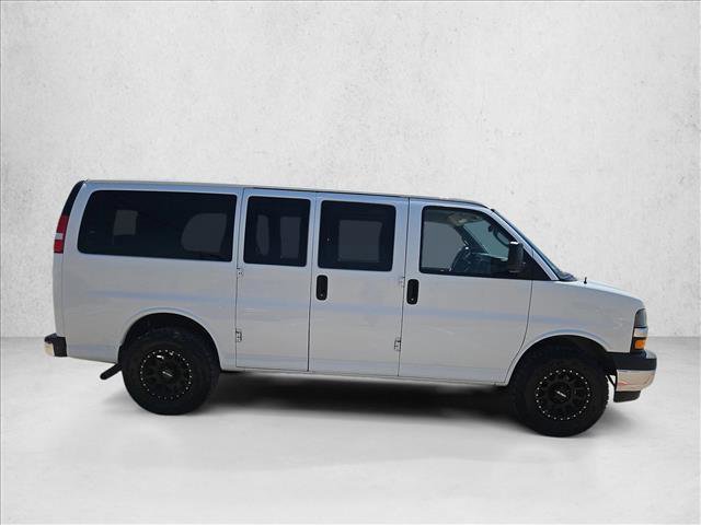 Used 2018 Chevrolet Express 2500 LT w/ LT Preferred Equipment Group RWD image 12