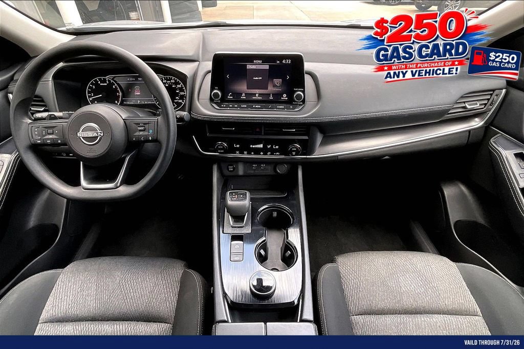 Used 2024 Nissan Rogue SV AWD/4WD image 15
