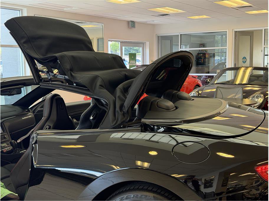 Used 2017 Maserati GranTurismo Sport RWD image 46