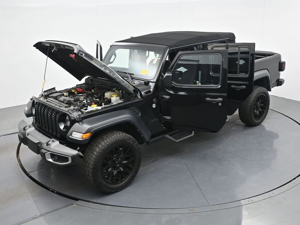 Used 2023 Jeep Gladiator Sport image 38