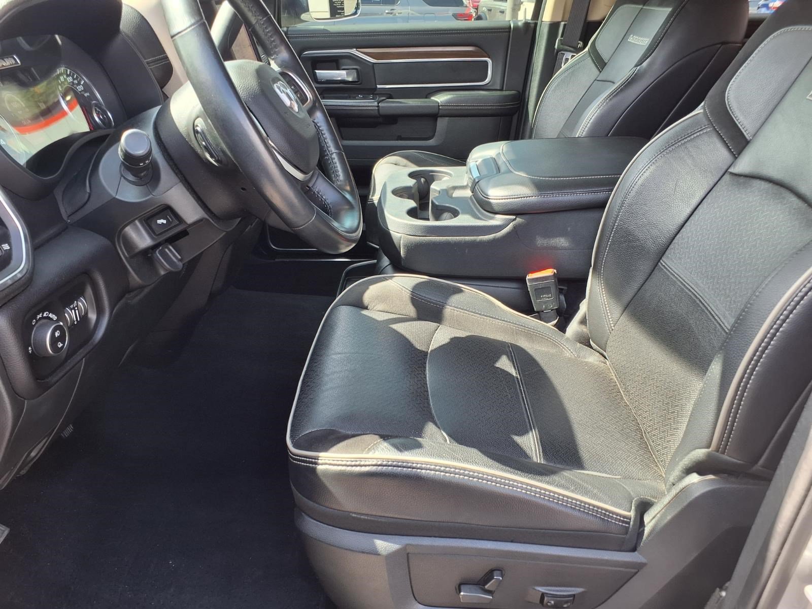 Used 2022 RAM 2500 Laramie AWD/4WD image 15