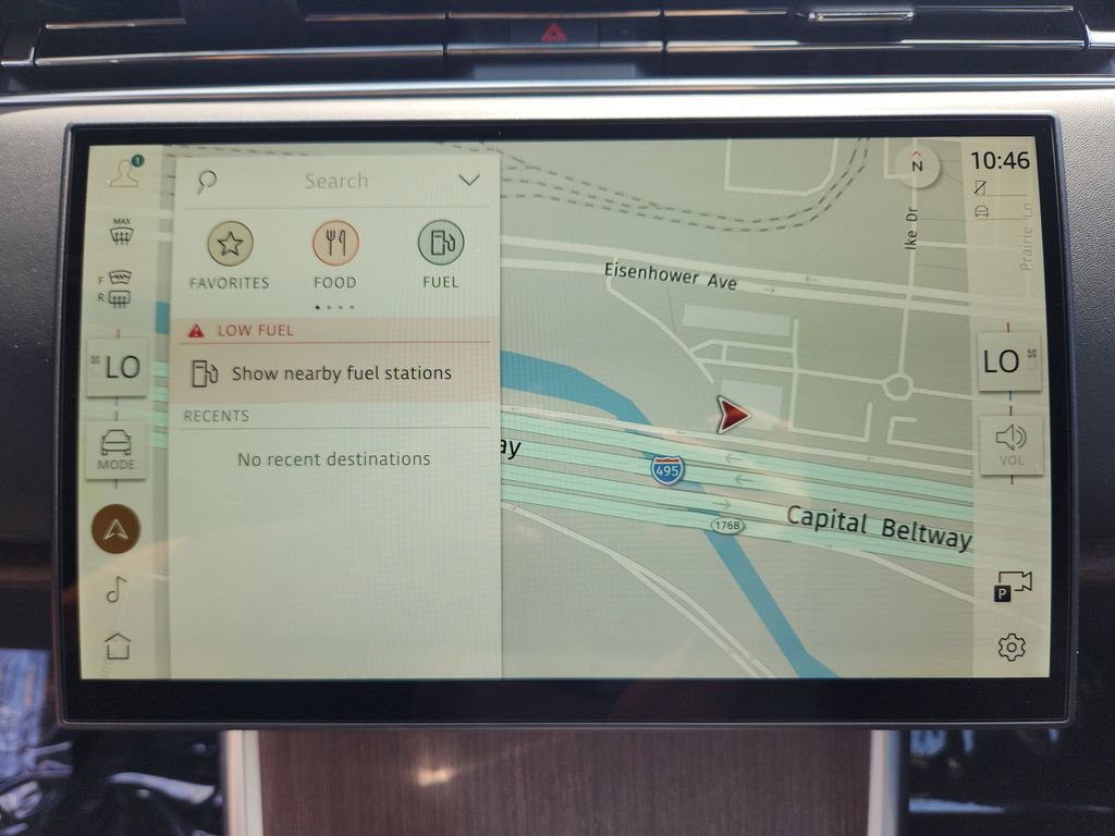 New 2025 Land Rover Range Rover SE image 21