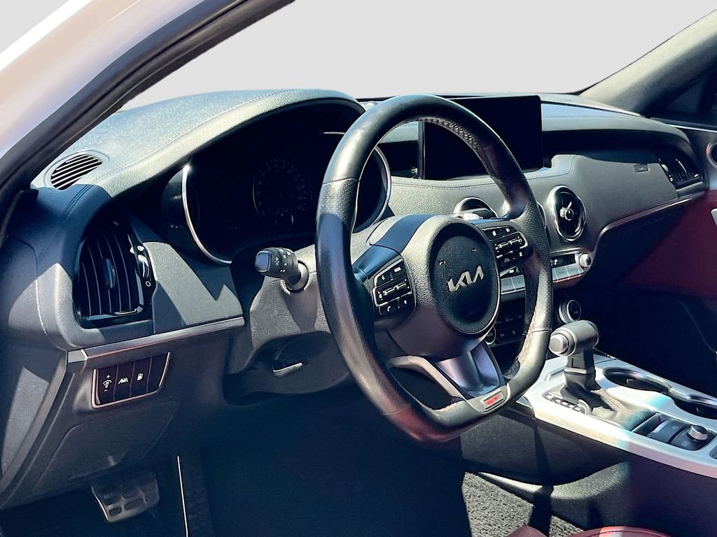 Used 2022 Kia Stinger GT1 w/ Red Interior Color Package RWD image 9