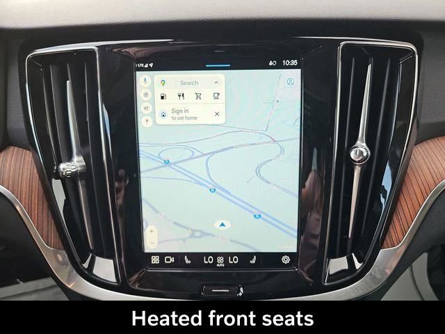 Used 2025 Volvo V60 B5 Cross Country Plus image 33