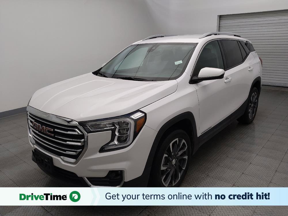 Used 2024 GMC Terrain SLT w/ LPO, Floor Liner Package image 1