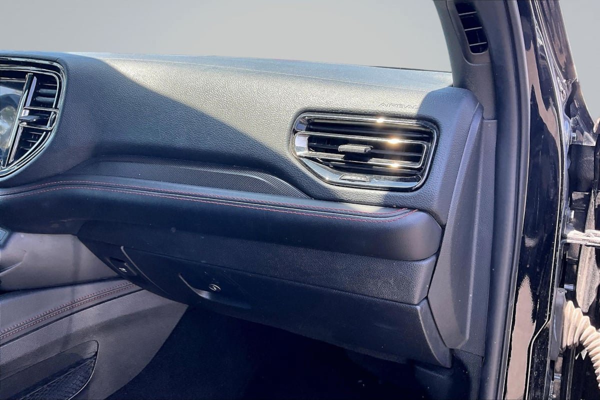 Used 2023 Dodge Durango GT AWD/4WD image 17