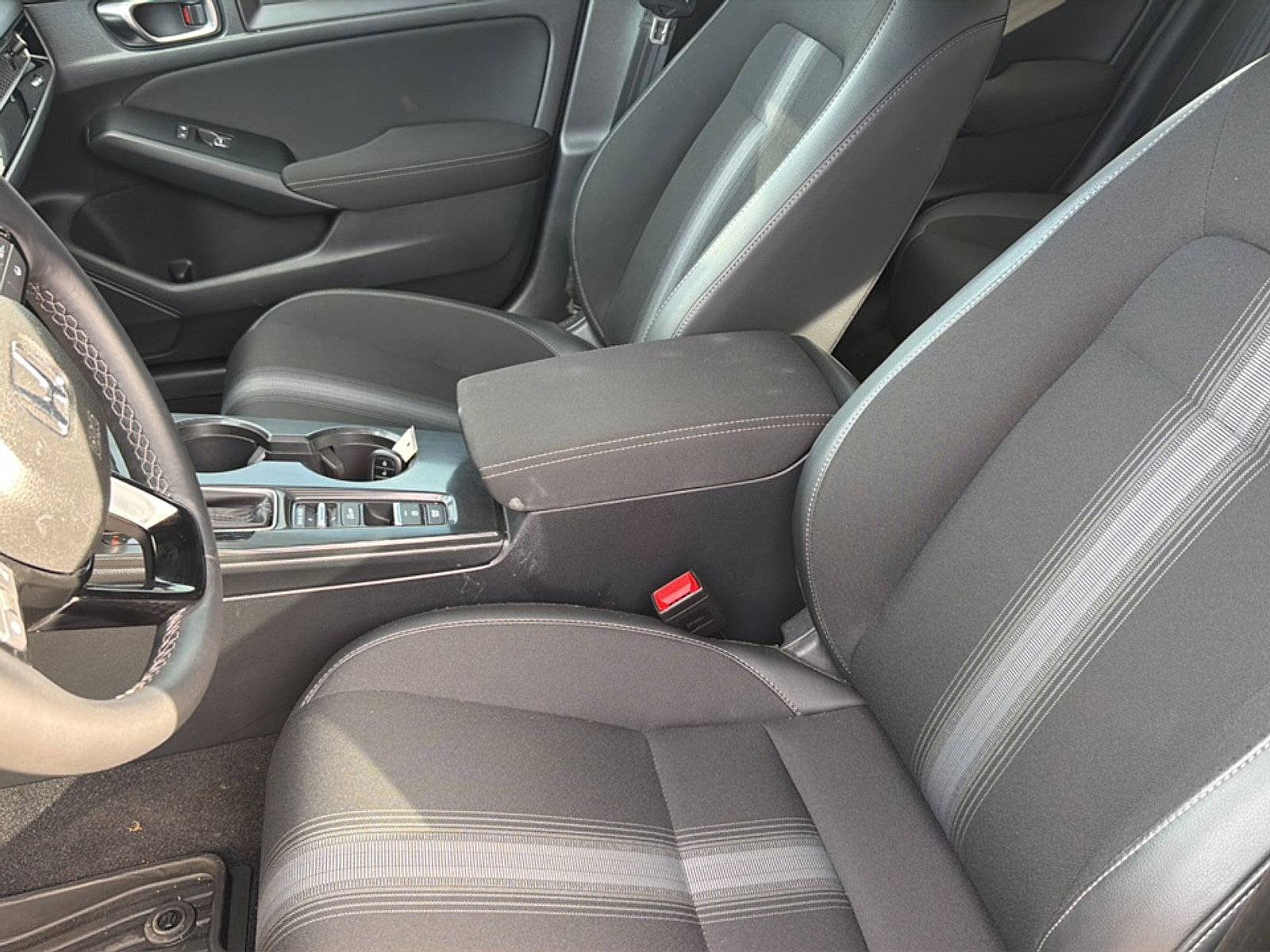 Used 2025 Honda Civic Sport image 13