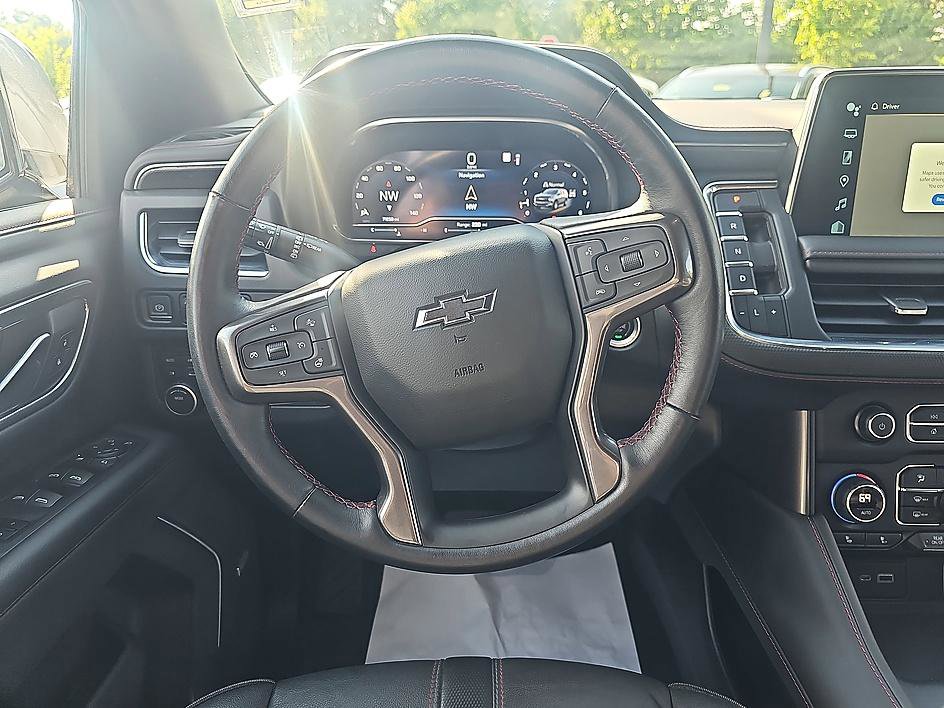 Used 2022 Chevrolet Tahoe RST w/ Luxury Package AWD/4WD image 18