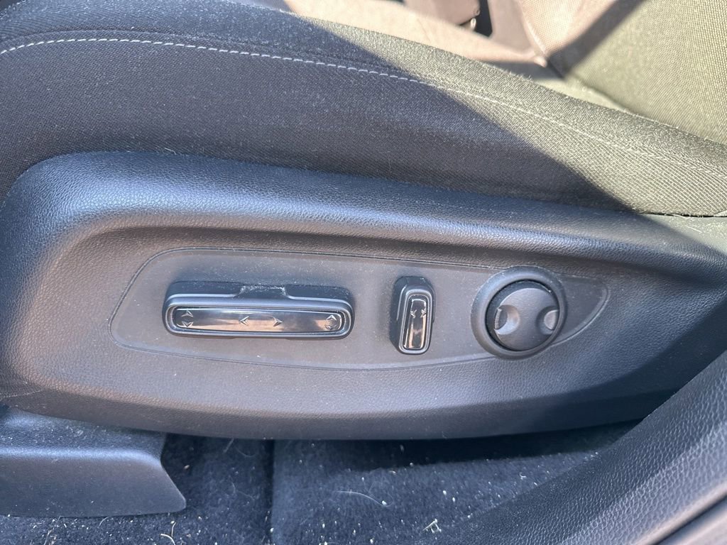 Used 2023 Honda CR-V EX image 18