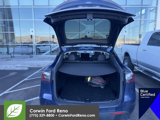 Used 2023 Tesla Model Y Performance image 9