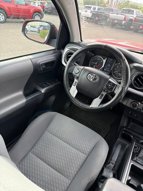 Certified 2021 Toyota Tacoma SR5 w/ Technology Package AWD/4WD image 9