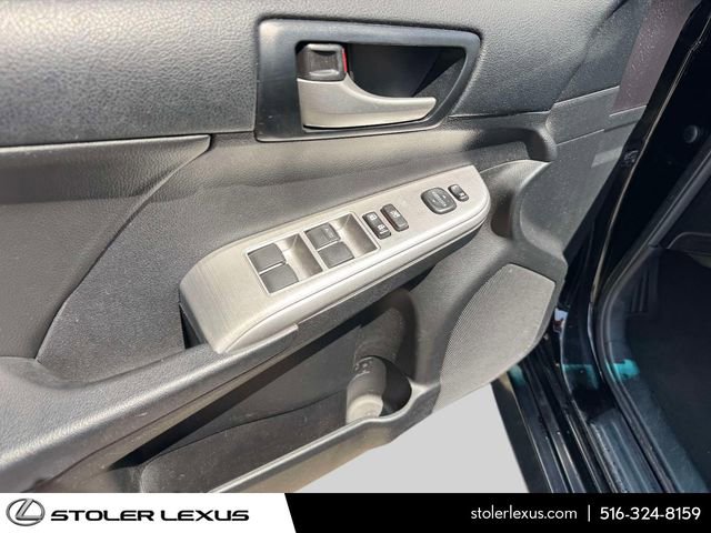 Used 2014 Toyota Camry SE FWD image 22