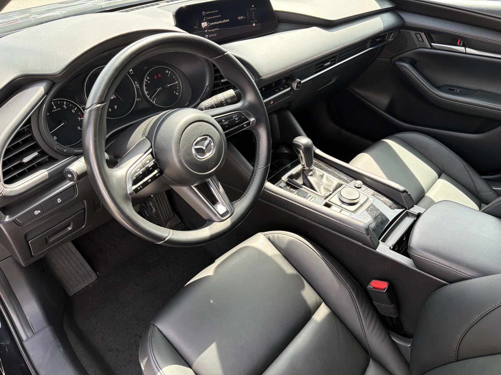 Certified 2025 MAZDA MAZDA3 s Sport FWD image 7
