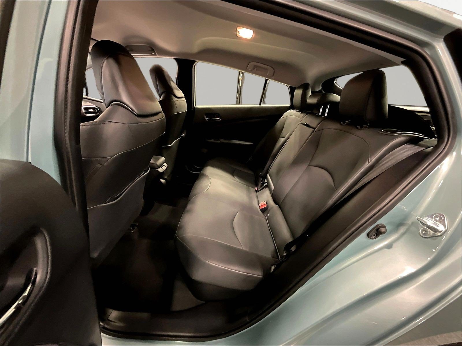 Used 2019 Toyota Prius XLE FWD image 22