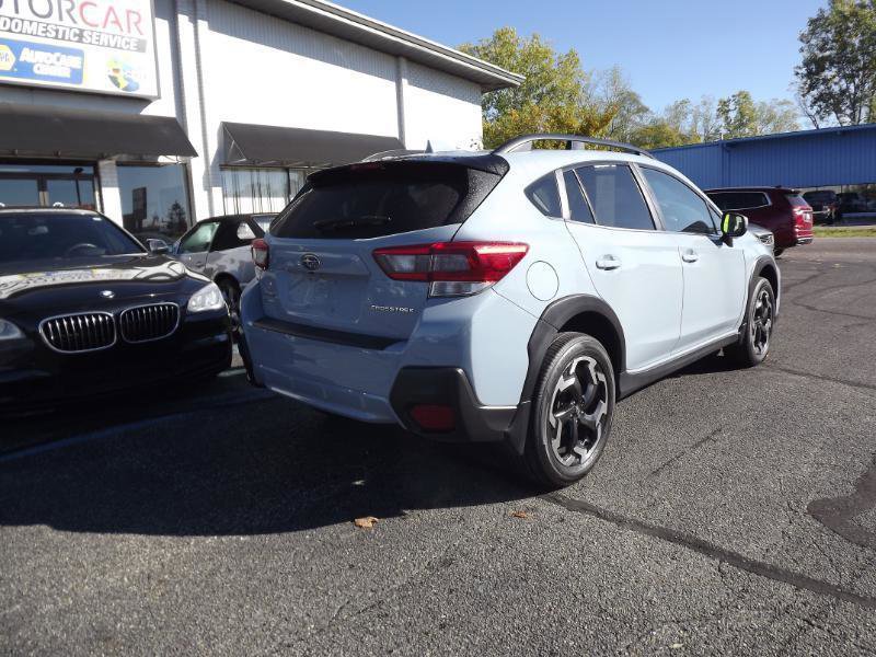 Used 2022 Subaru Crosstrek 2.5i Limited w/ Moonroof Package 2 image 5