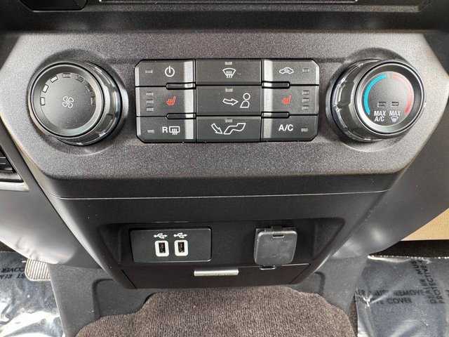 Used 2018 Ford F150 XLT w/ Equipment Group 302A Luxury image 29