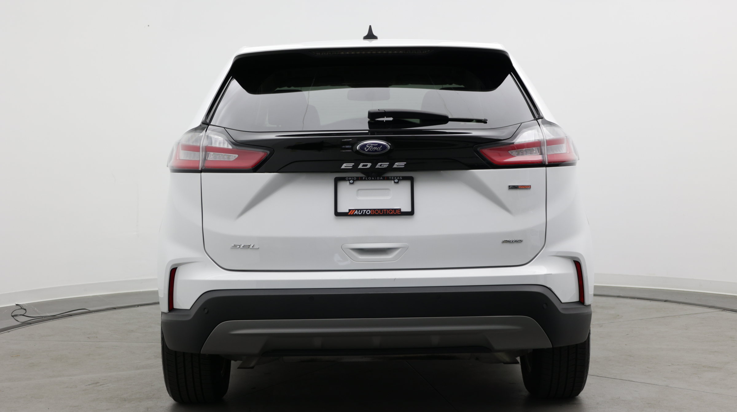 Used 2024 Ford Edge SEL AWD/4WD image 6